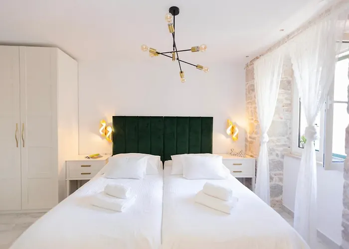 Gasthuis Paradise 3*