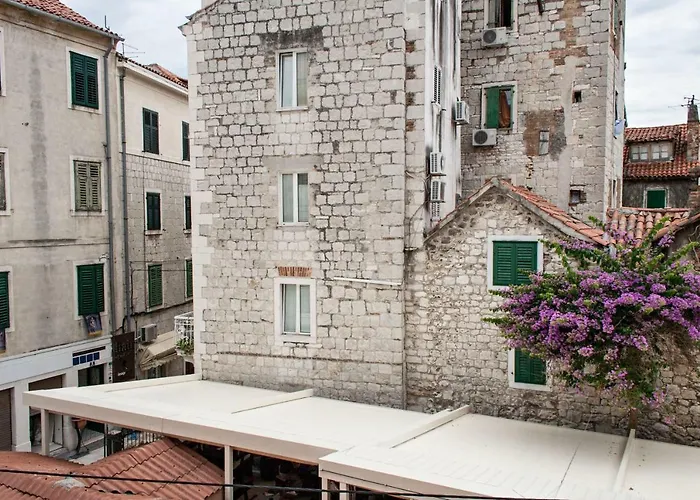 Paradise Gasthuis 3*