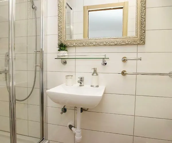 Gasthuis Paradise 3*