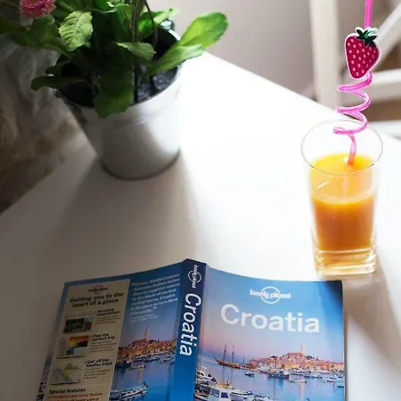 Paradise 3* سبليت